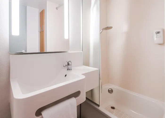 Saint-nazaire 2* טריניאק